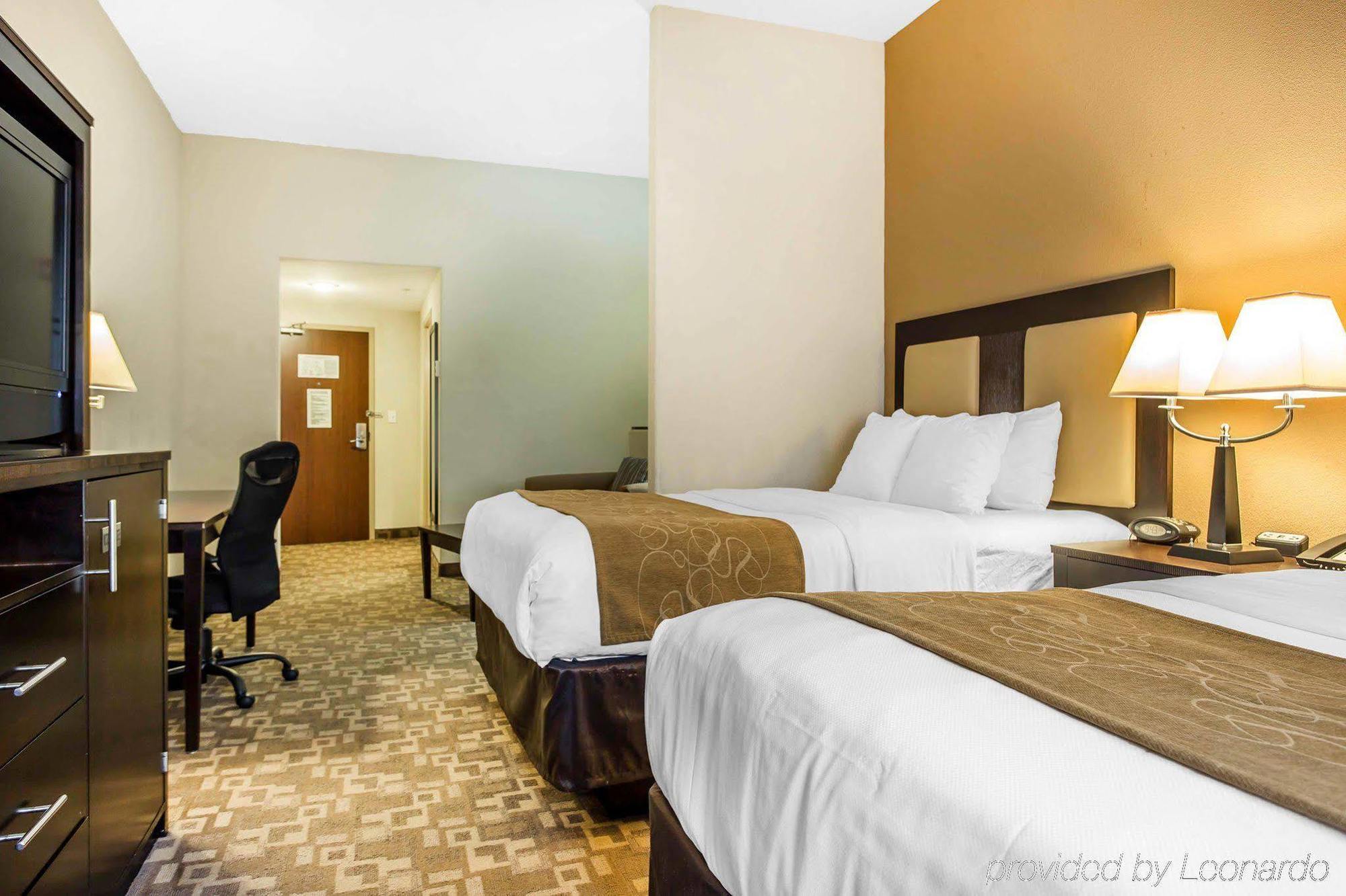 คอมฟอร์ต สวีท เคนเนซอว์ สเตท ยูนิเวอร์ซิตี้ Hotel เคนเนซอร์ ภายนอก รูปภาพ